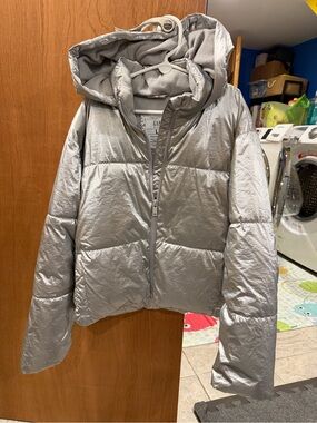 Gap puffer for girls size 10-11